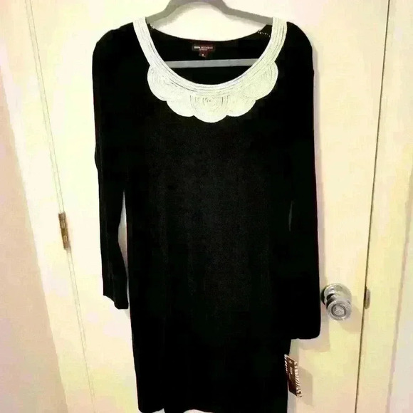 NWT Dana Buchman Intimates nightgown blk with embroidery detail sz Med - Picture 1 of 6